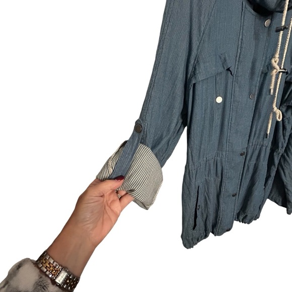 Andrea Jovine Blue Chambray Linger Length Lightweight Spring Weight Jacket Sz L - Picture 8 of 16